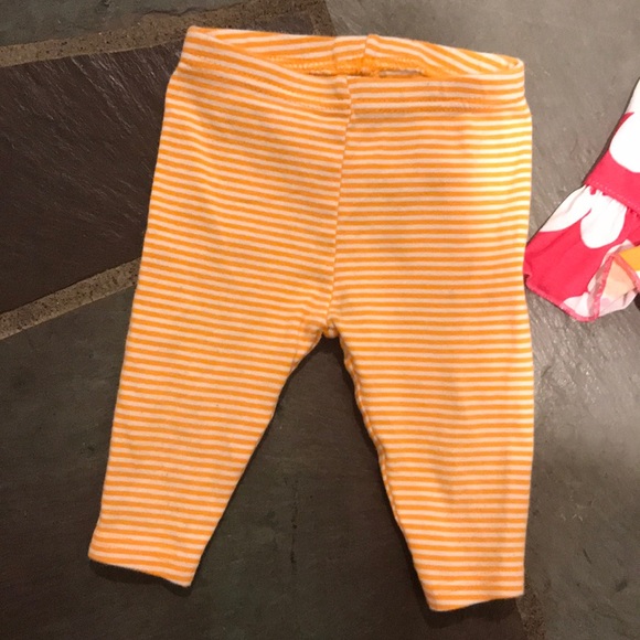 Carter’s Pajamas - Picture 3 of 6